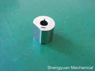 Cnc-Präzisionsbearbeitungs-Drehteil-kupferner Stecker mit Vernickelung