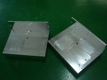 L-Form CNC-Präzisionsbearbeitung, schneller Prototyp-Aluminiumlegierung verdrängte Kühlkörper