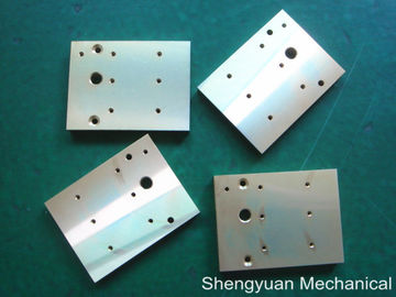 Aluminium-CNC-Präzisionsbearbeitungs-Kühlkörper Raf 65/24 mit gelber Oberfläche des alodine-1200