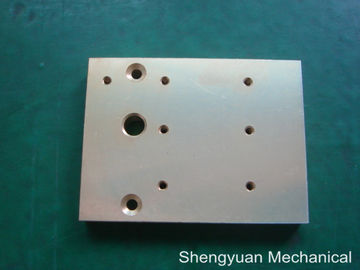 Aluminium-CNC-Präzisionsbearbeitungs-Kühlkörper Raf 65/24 mit gelber Oberfläche des alodine-1200