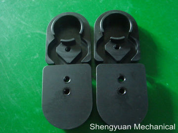 Schwarzes anodisieren Kabel-Durchlauf CNC-Präzisionsbearbeitungs-AL6061 durch mit 0,005 - 0.01mm