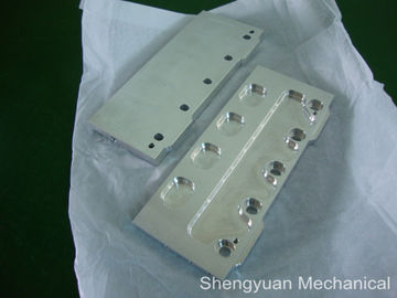 AL 6061-T6/7075-T6 CNC, der maschinelle Teile mit feiner Präzision mahlt