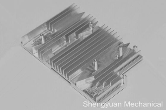Achsen-Mühlelektronische Kühlkörper-Aluminiumkomponenten Präzisions-Maschine CNC 3