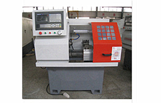 Automatische Wirtschaft CNC-Präzisions-Drehbank-Maschine, kleine Metall-CNC-Drehbank