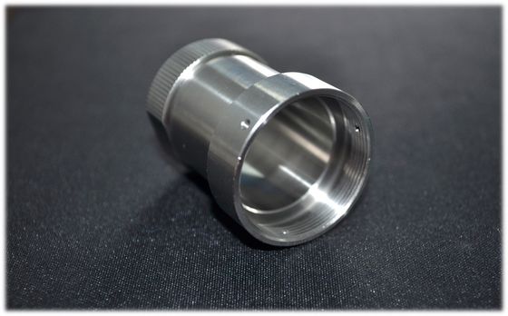 Kundengebundene Metallpräzisionsdrehteile für Seeindustrie, CNC-Prägekomponenten