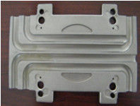 Hohe Präzision, die Bearbeitungsteile CNC, Aluminiumlegierungs-Mithelfer bohrt
